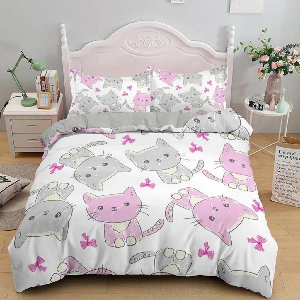 Pink and Grey Cartoon Cat Bedding Set - Cute Kitten Pattern Duvet Cover & Comforter